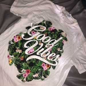 Short sleeve t shirt